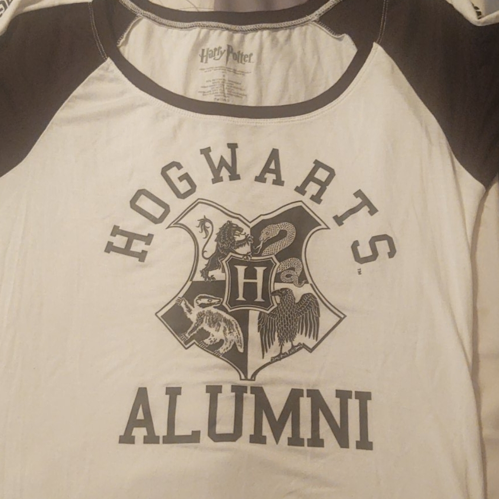 Hogwarts S women's shirt
